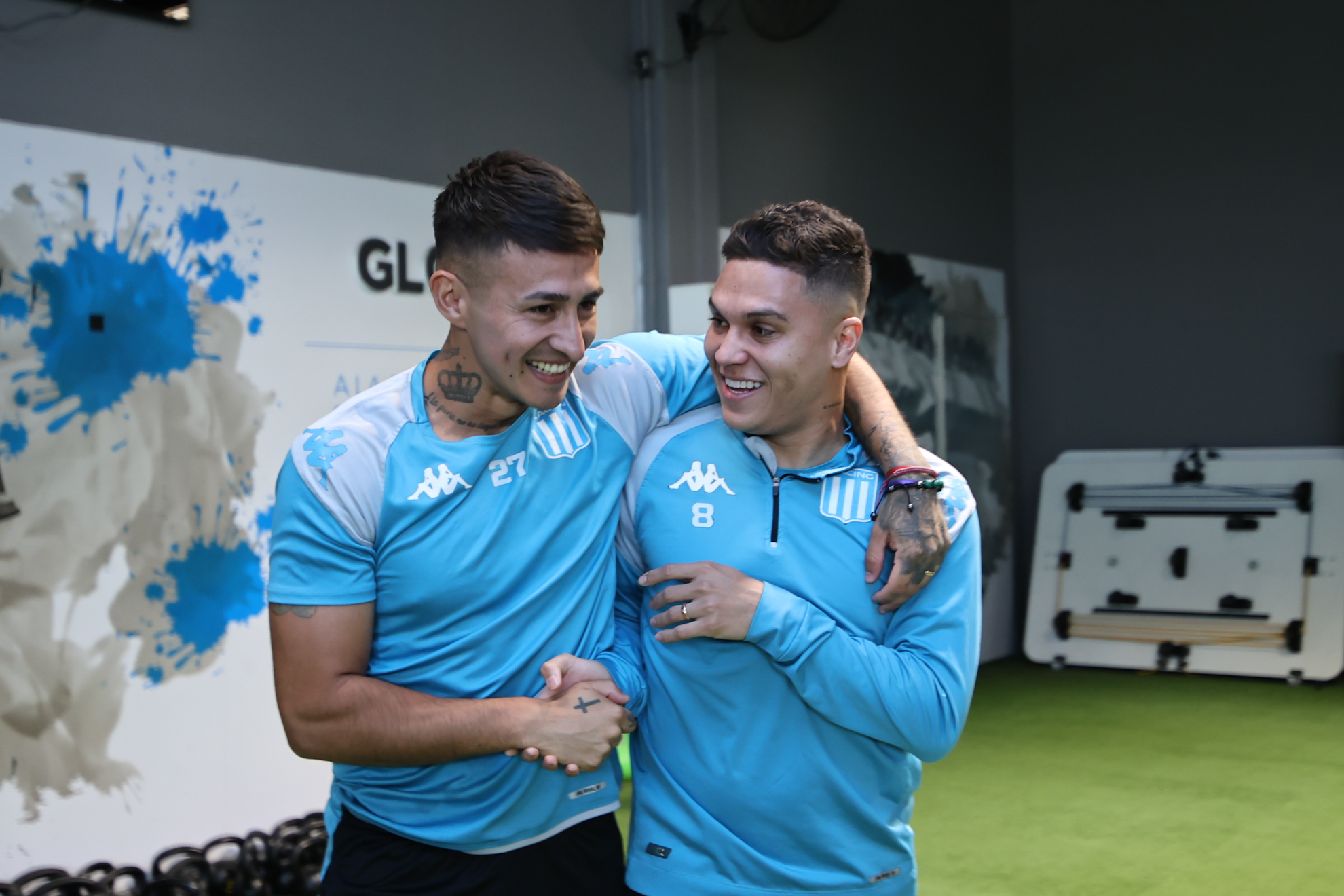 Juanfer Quintero estuvo presente en el primer entrenamiento del año de Racing.