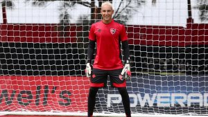 El debut de Keylor Navas en Newell’s tendrá que esperar hasta la tercera fecha