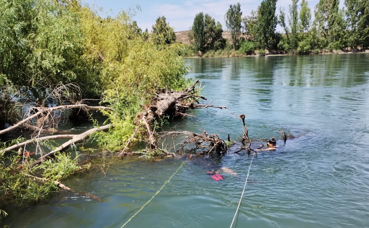 Los rastrillajes a la altura de Paso Córdoba, Río Negro. Foto: gentileza. 