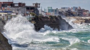 Alerta por fuertes vientos este jueves en la costa de Río Negro: se esperan ráfagas de hasta 90km/h en Las Grutas