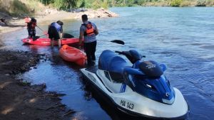 Extienden la búsqueda de Dante, el hombre desaparecido en el río Neuquén: suman buzos al operativo