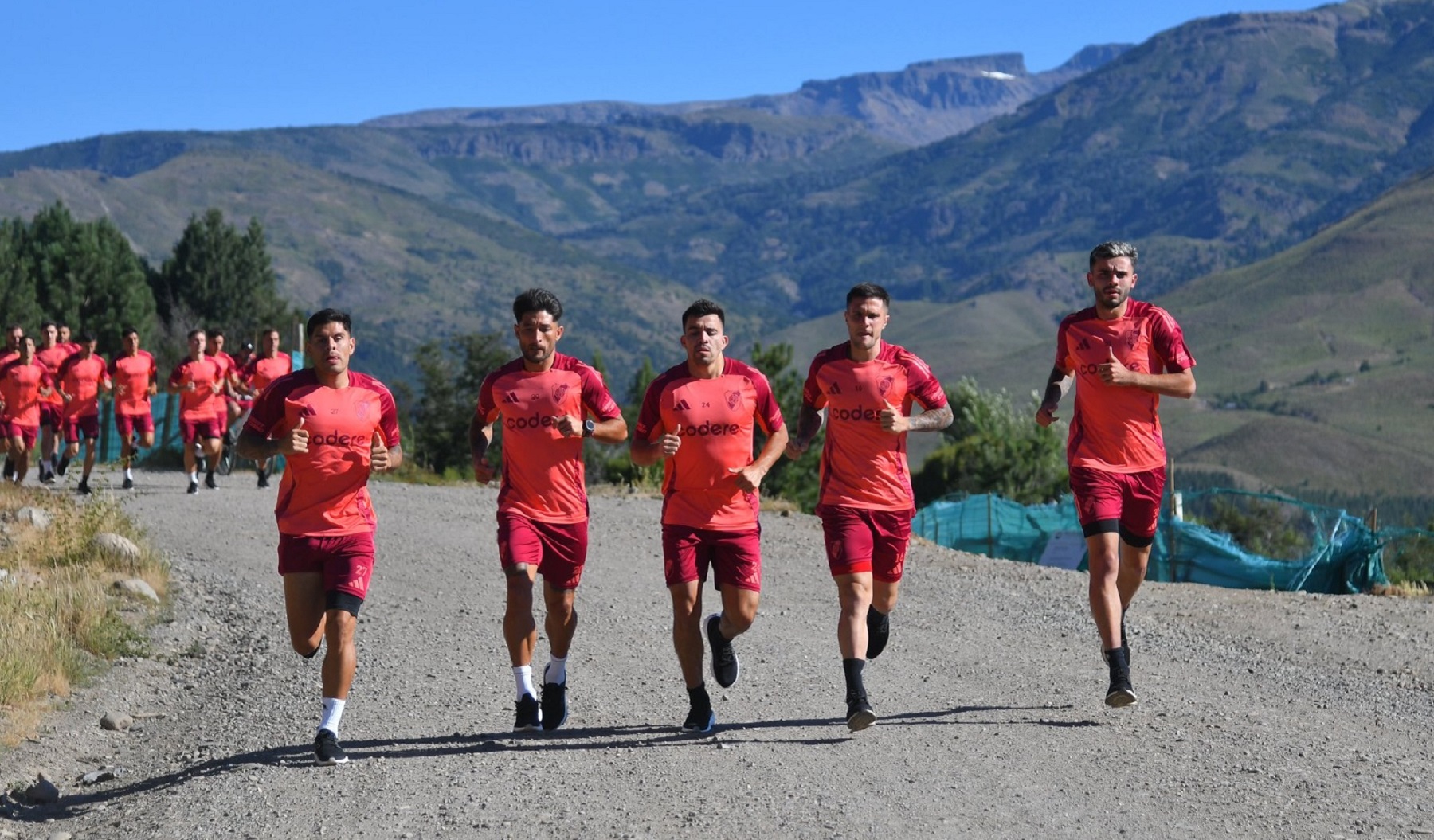 Un jugador de River se fue de San Martín de los Andes por un motivo especial.