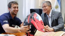 Imagen de Rolando Figueroa recibió a Santiago Rostan tras su actuación en el Dakar: «Llevaron a Neuquén con humildad»