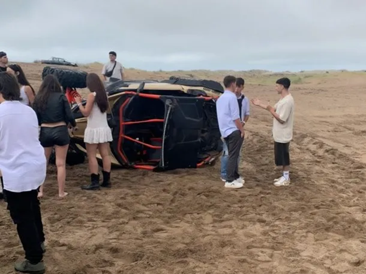 Descontrol en una playa de Monte Hermoso. Foto: gentileza Minuto Uno.