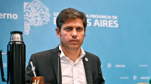 Imagen de Despegado de Cristina Kirchner, Axel Kicillof lanza su propia campaña para desafiar a Javier Milei