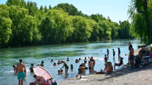 Imagen de Ola de calor con 13 provincias bajo alerta este domingo: al sur de Río Negro se eleva a naranja