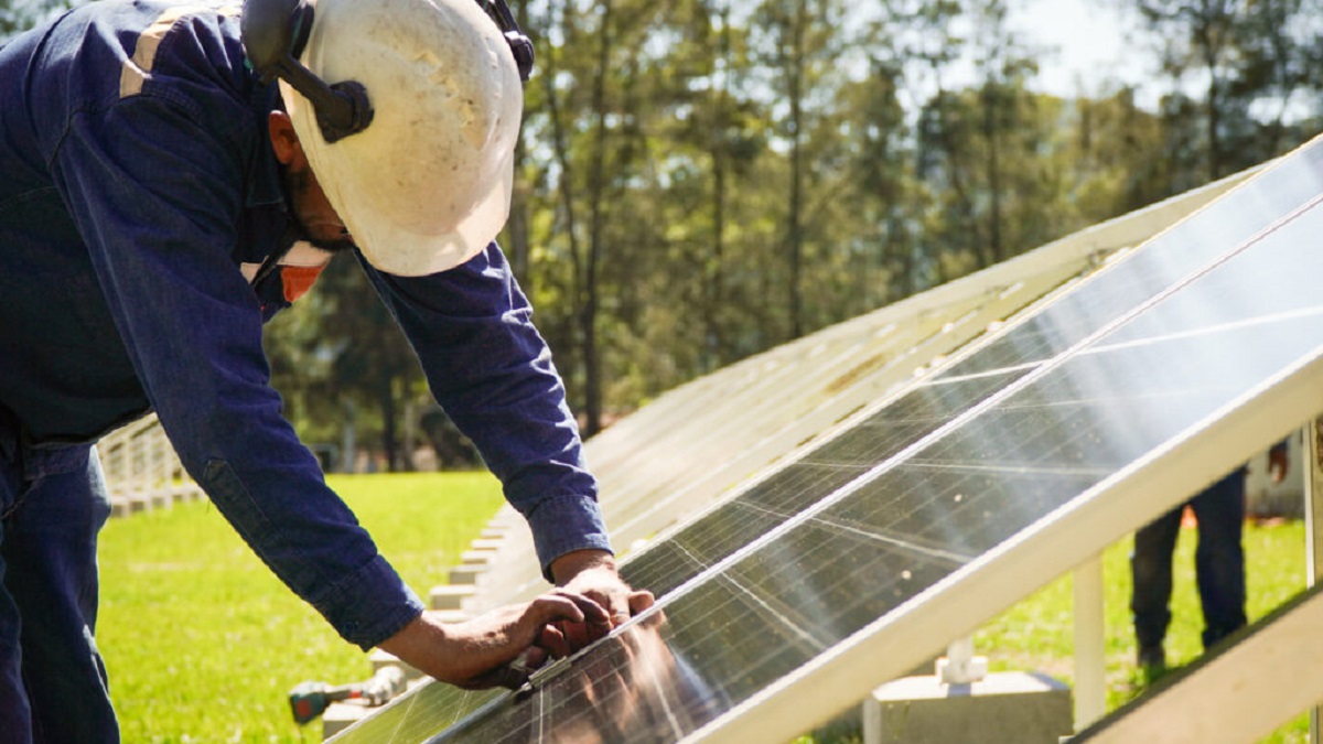 El parque solar contará con 105 paneles. Foto: gentileza. 