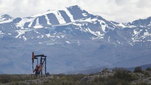 Prórrogas petroleras: Mendoza extiende la concesión de tres áreas al norte de la Cuenca Neuquina