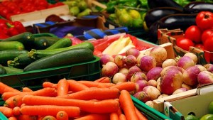 Cuáles son los mejores alimentos del verano y las cinco ventajas de consumirlos a diario