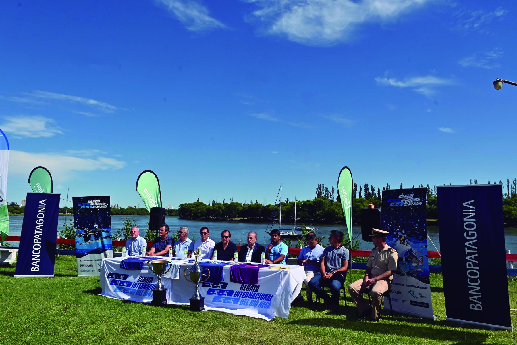 La conferencia de prensa sobre el anuncio de la Regata del Río Negro 2025, se realizó en la sede del Club Náutico La Ribera.
Foto: Marcelo Ochoa