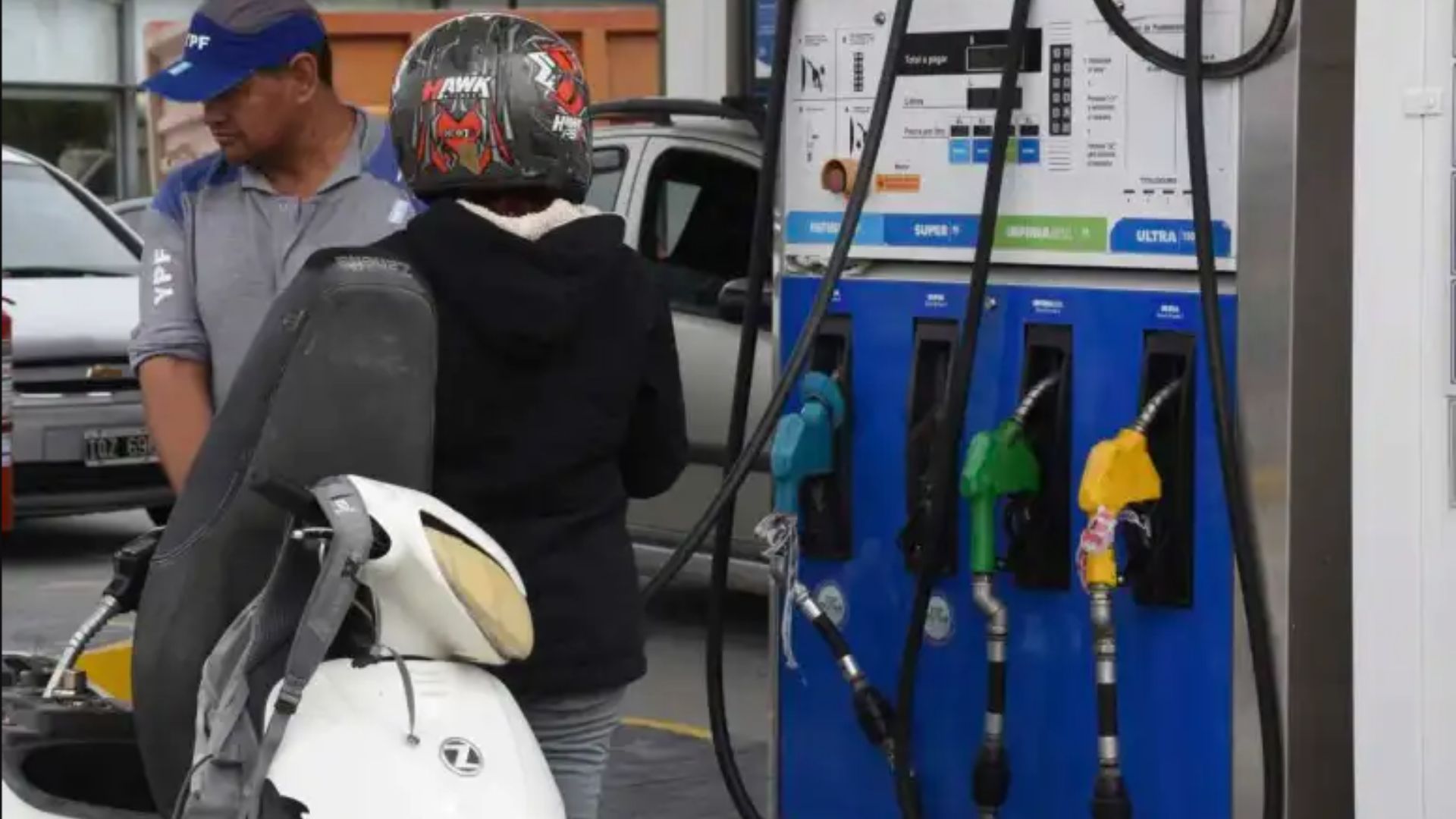 Cambios en estaciones de servicio: aprobaron los requisitos para el autodespacho de combustibles