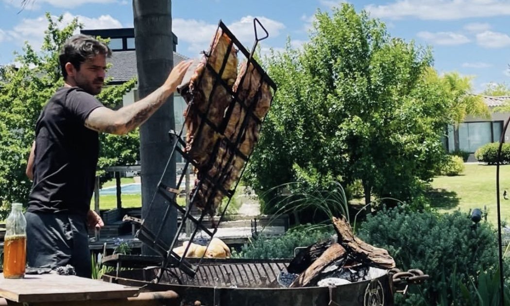 Fernando Gago le hizo un asado al plantel de Boca: la chicana de Marchesín