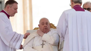 Difunden el primer mensaje del papa Francisco desde que está internado: «Que la Virgen los cuide»