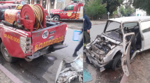 Imagen de Chocaron dos camionetas de Bomberos de El Bolsón en medio de su lucha contra el fuego: piden precaución