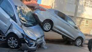 Temporal en Bahía Blanca: “El agua se llevaba los autos como papelitos”