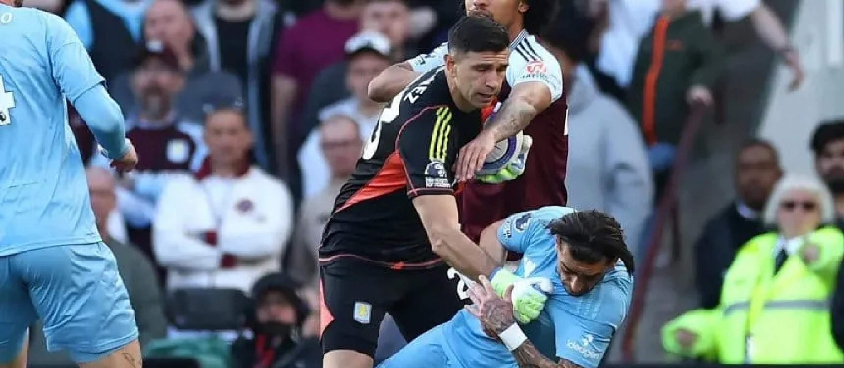 El Aston Villa de Dibu Martínez ganó un partido clave por los puestos de copas europeas