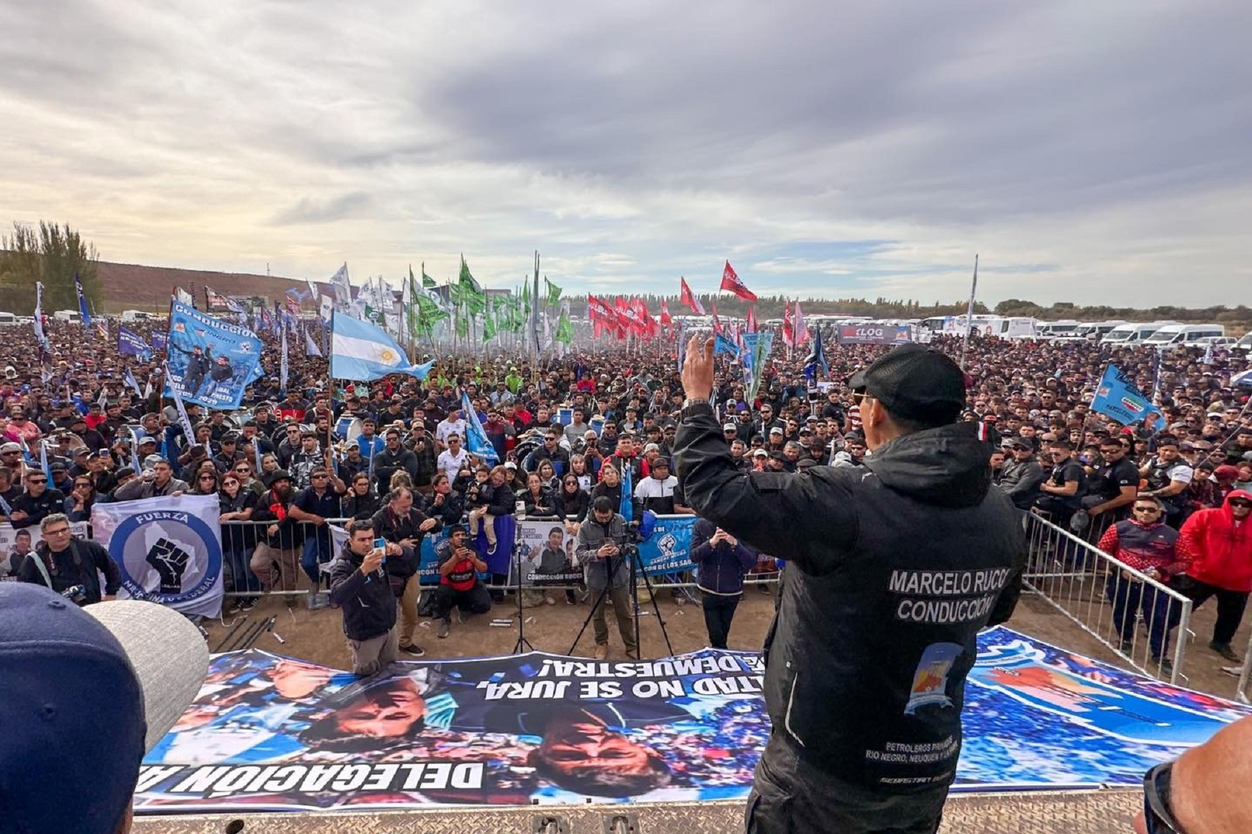 Paro de petroleros: de despidos masivos a salarios en deuda, los motivos de la huelga este jueves